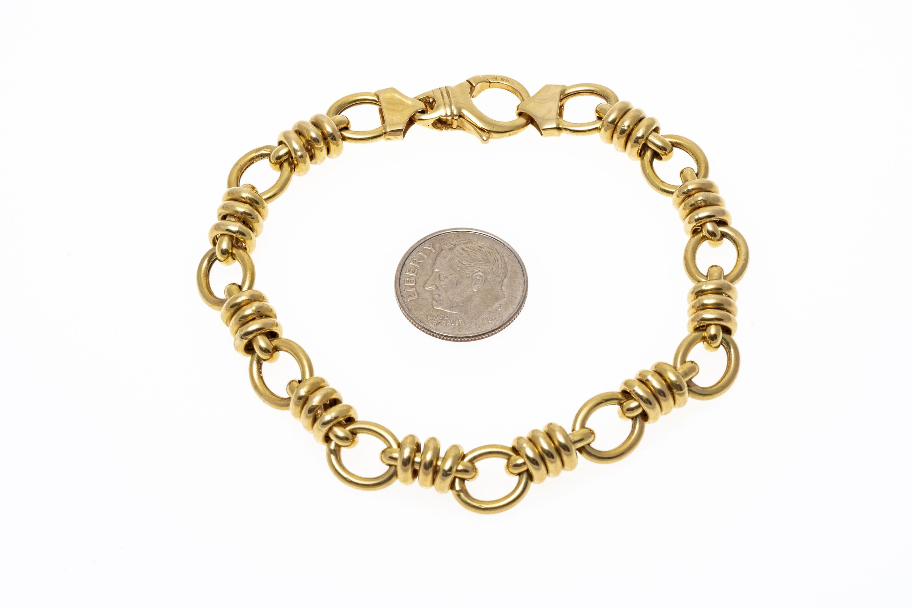 14K Yellow Gold Alternating Circular and Bar Link Bracelet For Sale 3