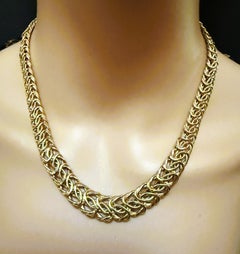 Collar de cadena bizantina graduada italiana de oro amarillo de 14 quilates 18"  - 25,16 gramos