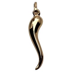 14K Yellow Gold Italian Horn Pendant #25663