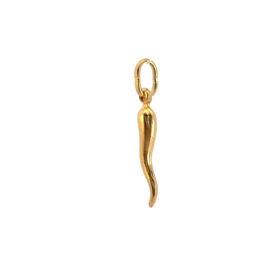 14k Yellow Gold Italian Horn Vintage Pendant For Sale 10