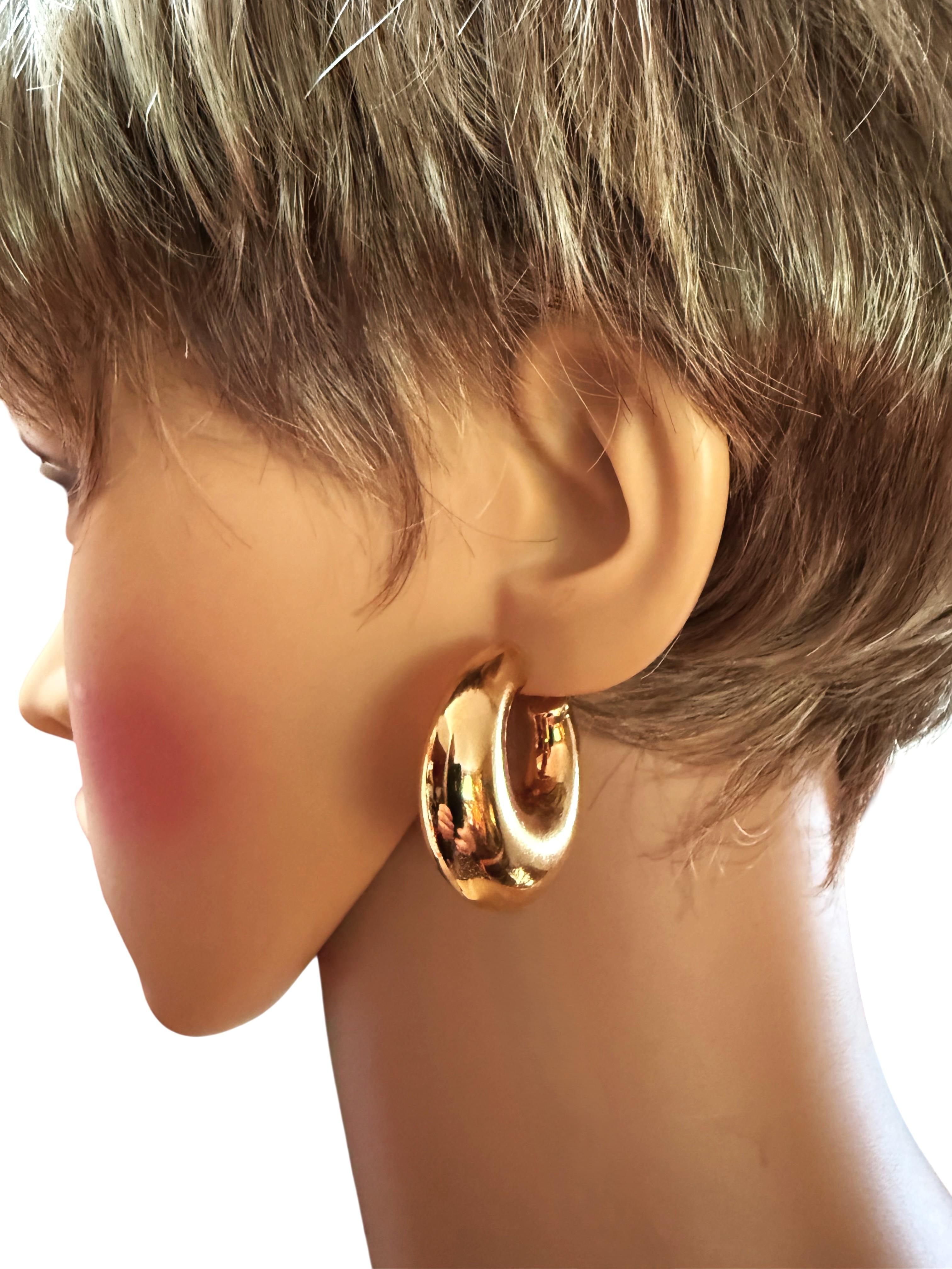 Boucles d'oreilles en or jaune 14k Milor italien Chubby / Puffy en vente 2