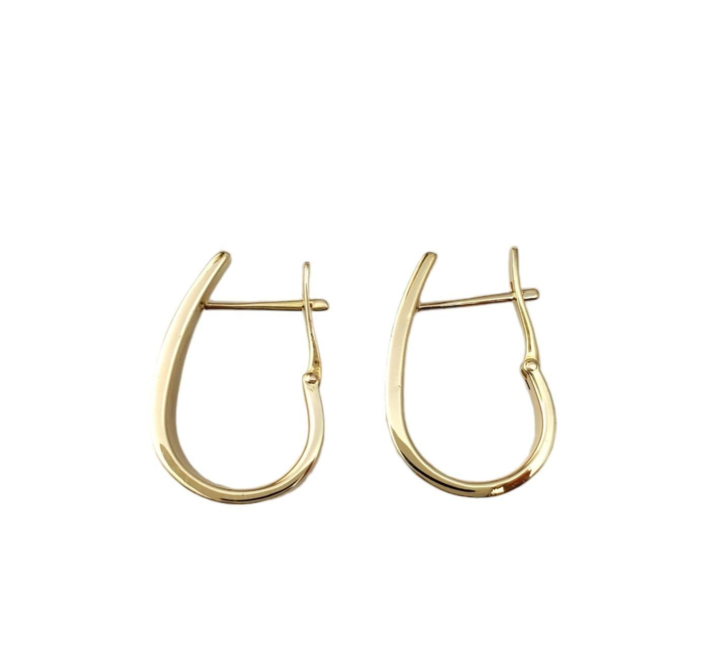 14K Yellow Gold J Hoop Earrings #17008 In Good Condition For Sale In Washington Depot, CT