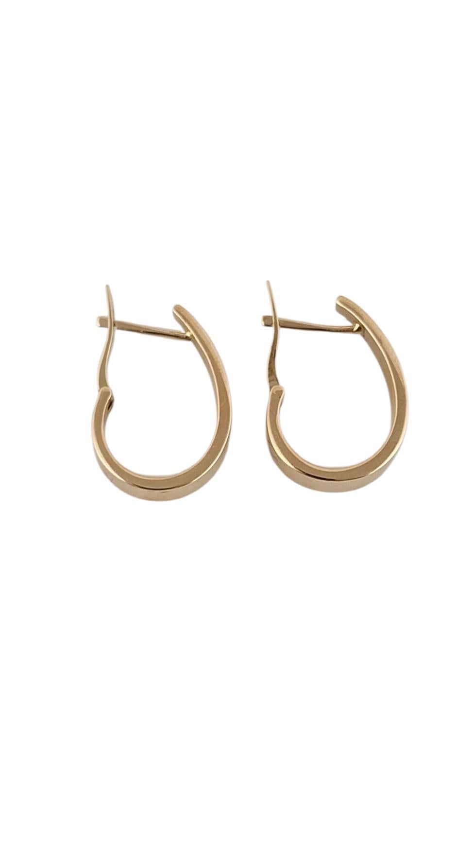 Contemporaneo Orecchini a cerchio J in oro giallo 14K #24011 in vendita