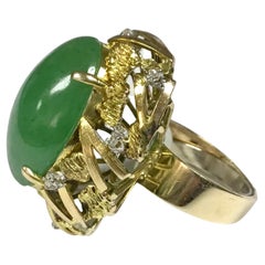 Bague cocktail en or jaune 14 carats, jade et diamants