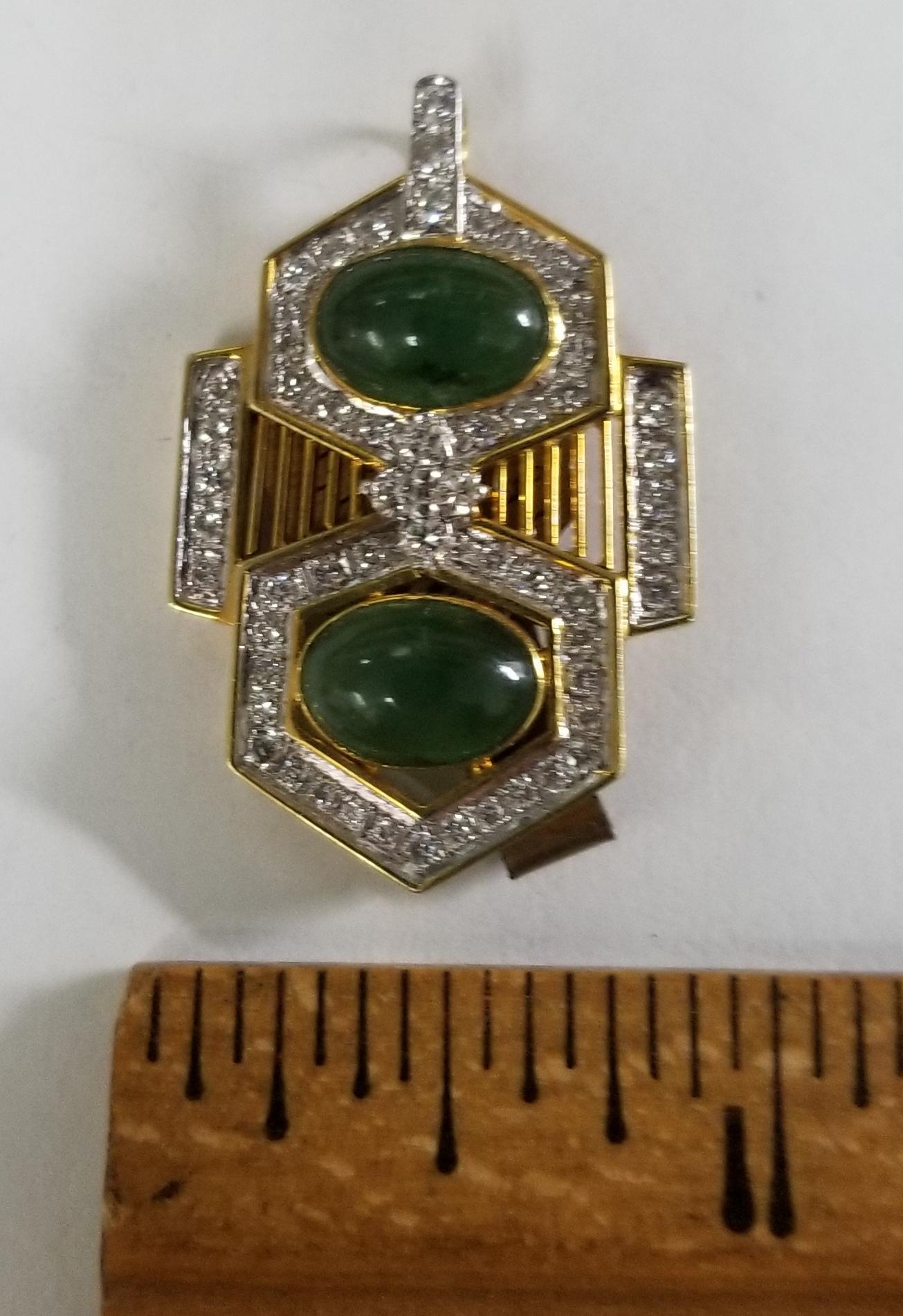 Women's or Men's 14 Karat Yellow Gold Jade and Diamond Pendant For Sale