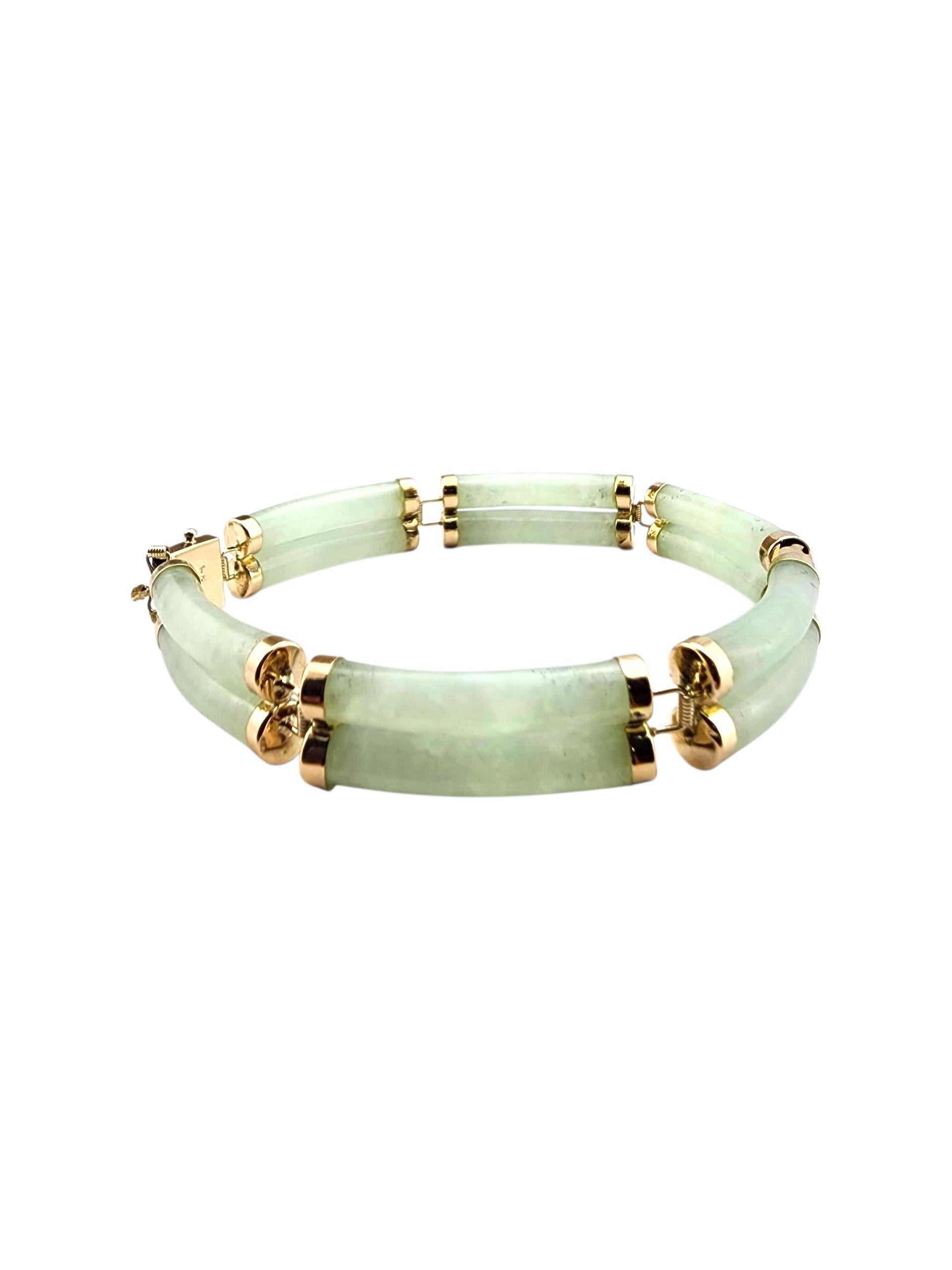14K Yellow Gold Jade Bracelet #22405 For Sale 2