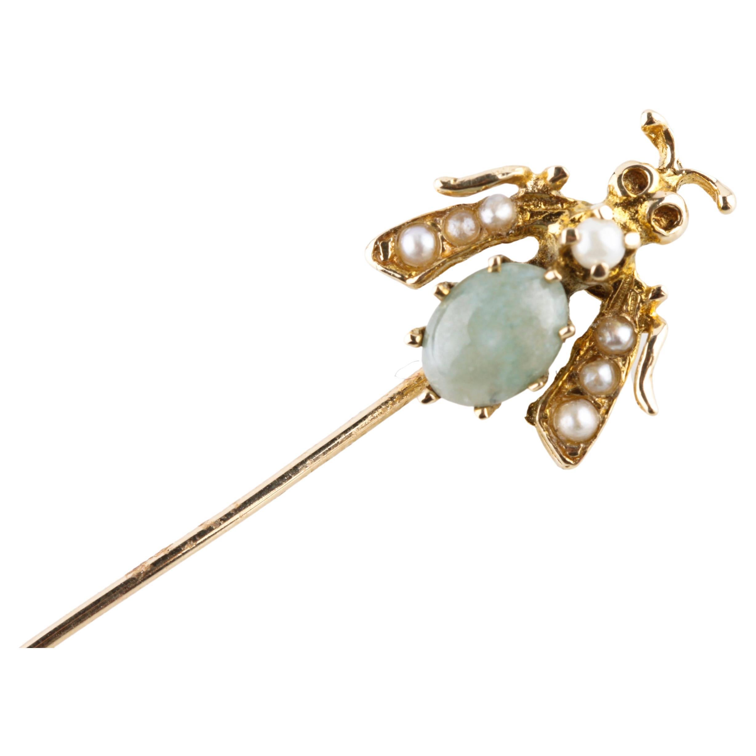 Alfiler de oro amarillo de 14 quilates con cabujón de jade y perlas de siembra ¡Precioso!