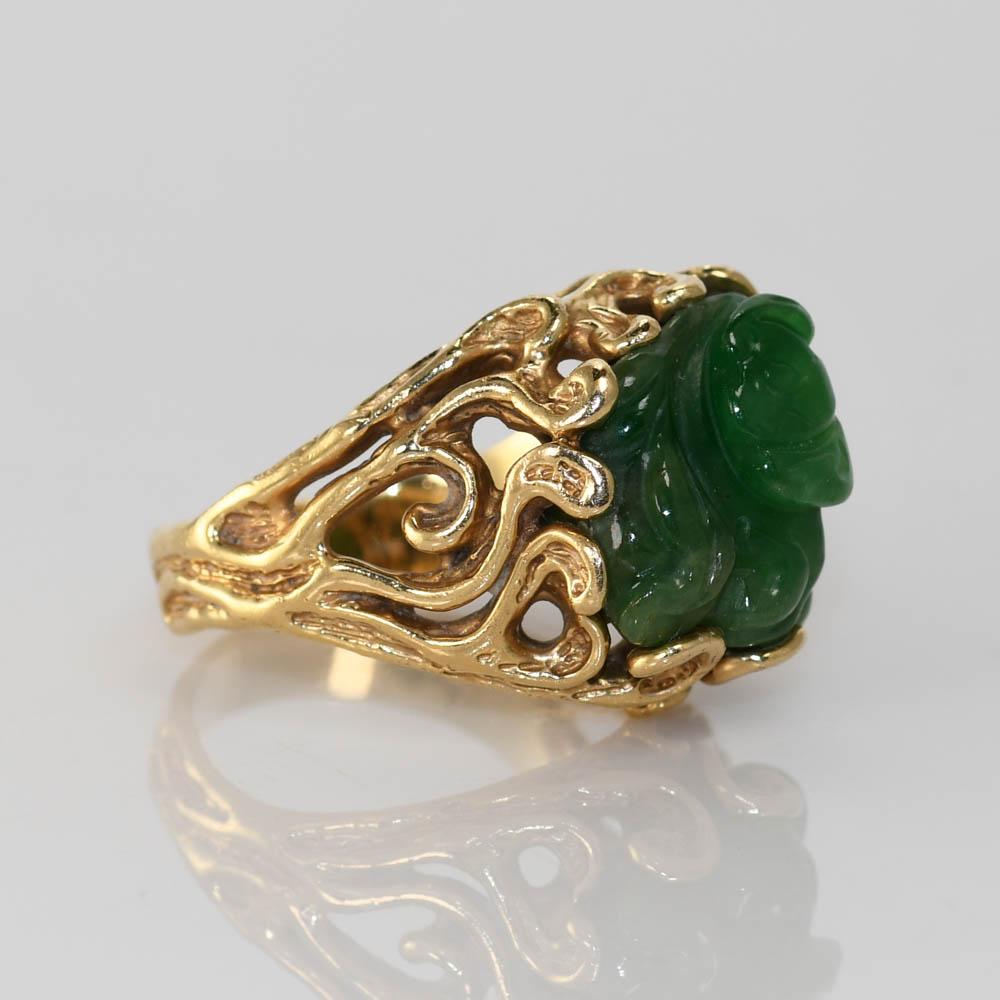 14 Karat Gelbgold Jade-Ring, 11,6 g im Zustand „Hervorragend“ in Laguna Beach, CA