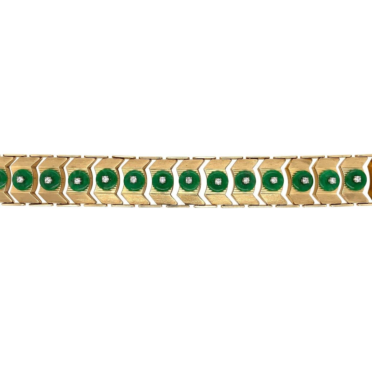 14 Karat Yellow Gold Jadeite with 1 Carat Round Brilliant Cut Diamond Bracelet For Sale 1