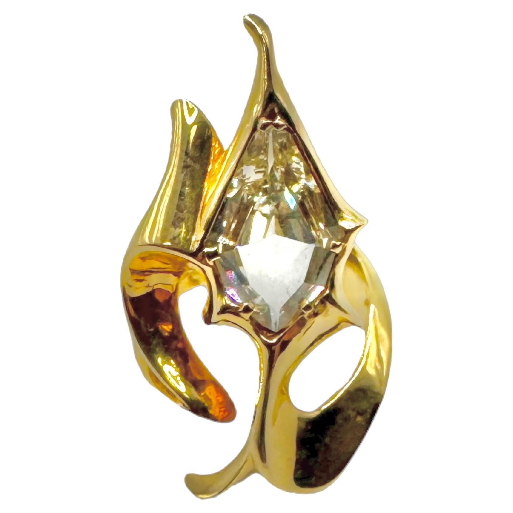 Anello con diamante taglio Kite in oro giallo 14K, 2,20 carati (VVS2, giallo chiaro) in vendita
