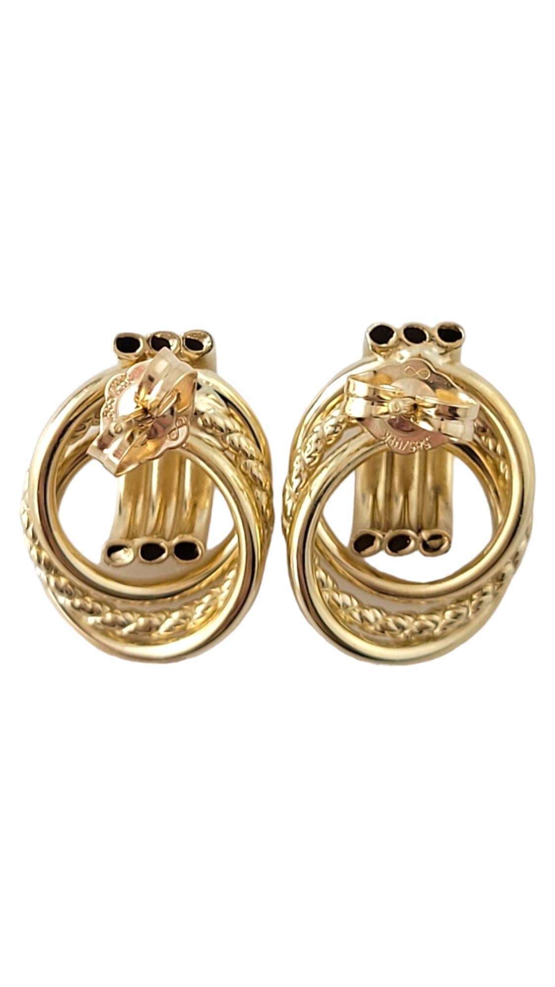 14K Yellow Gold Knot Door Knocker Earrings #16871 In Good Condition For Sale In Washington Depot, CT