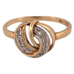 14k Yellow Gold Knot Ring with Diamonds Pave Style