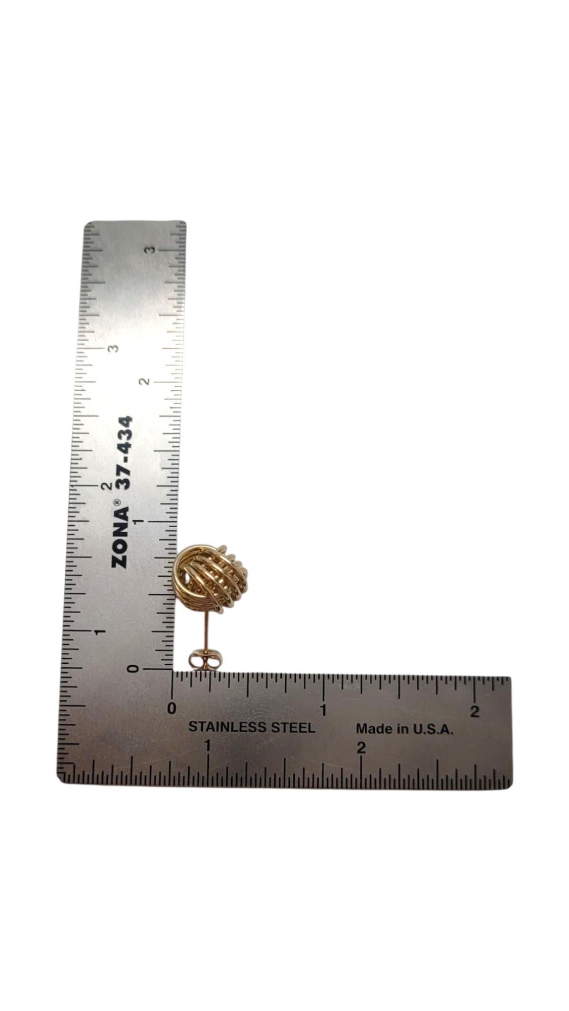 14K Yellow Gold Knot Stud Earrings #21942 in vendita 2