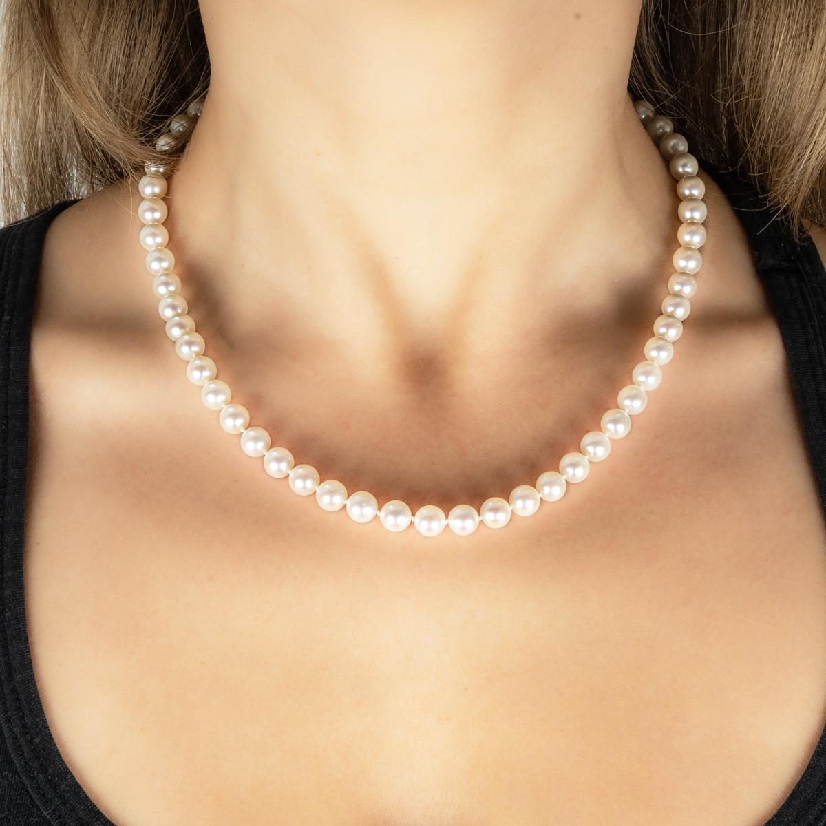 Collier de perles nouées en or jaune 14 carats Unisexe en vente
