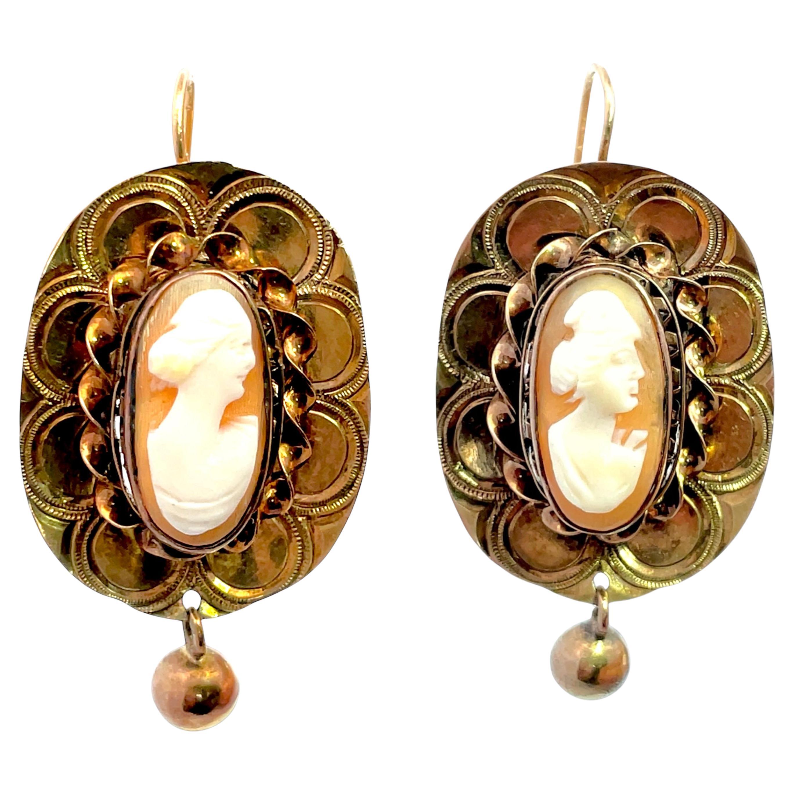 Pendientes Antiguos Camafeo de Oro Amarillo de 14k para Señoras en venta