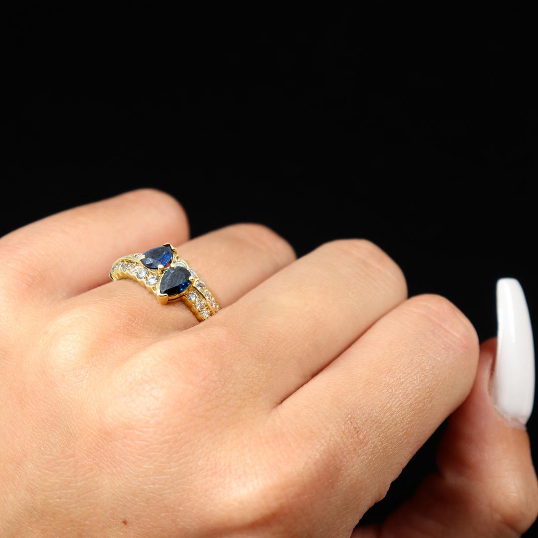 14K Yellow Gold Ladies Cocktail Sapphire & Diamond Ring For Sale 2