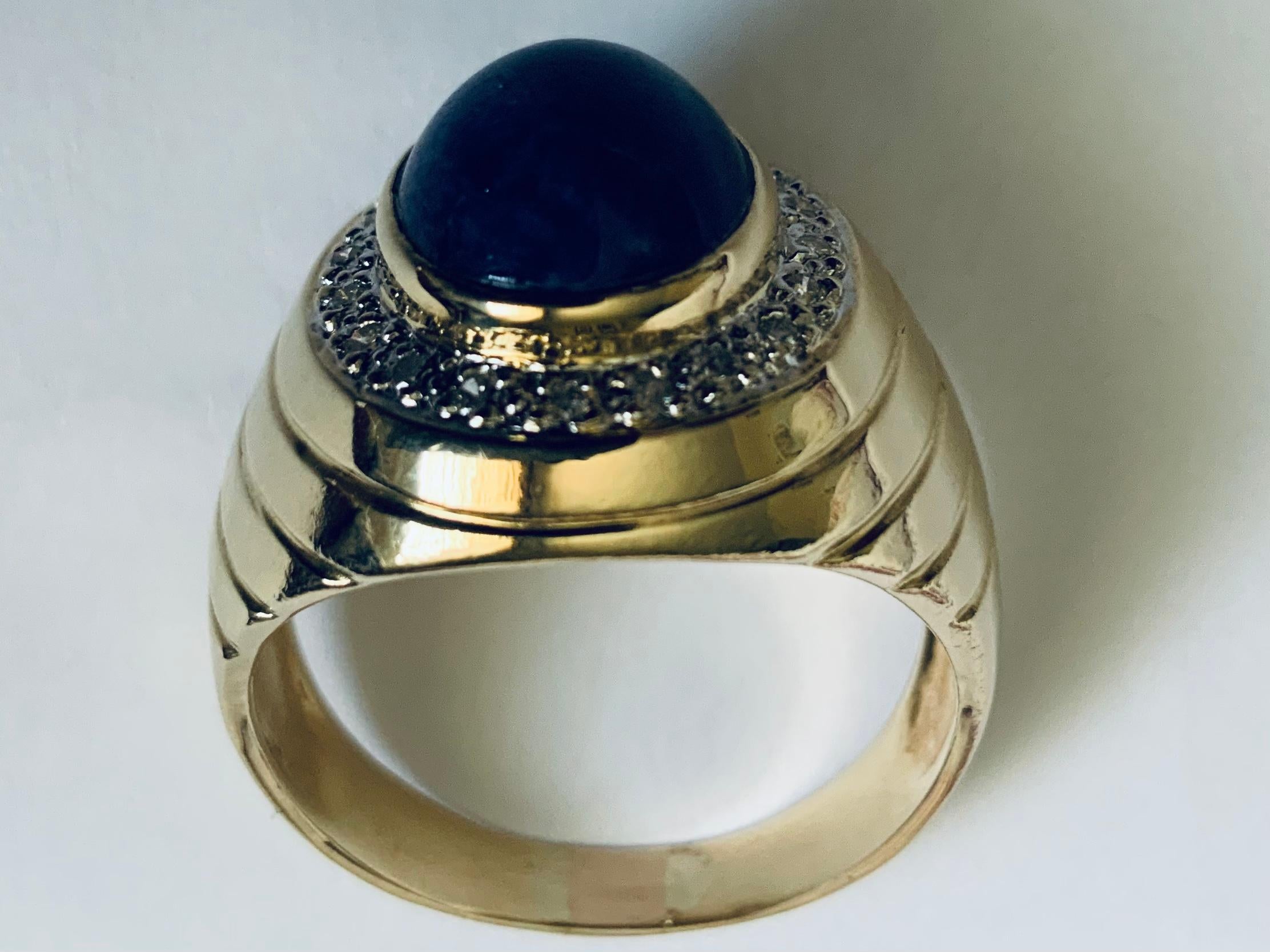 14K Yellow  Gold Lapis Lazuli Diamonds Ring For Sale 3