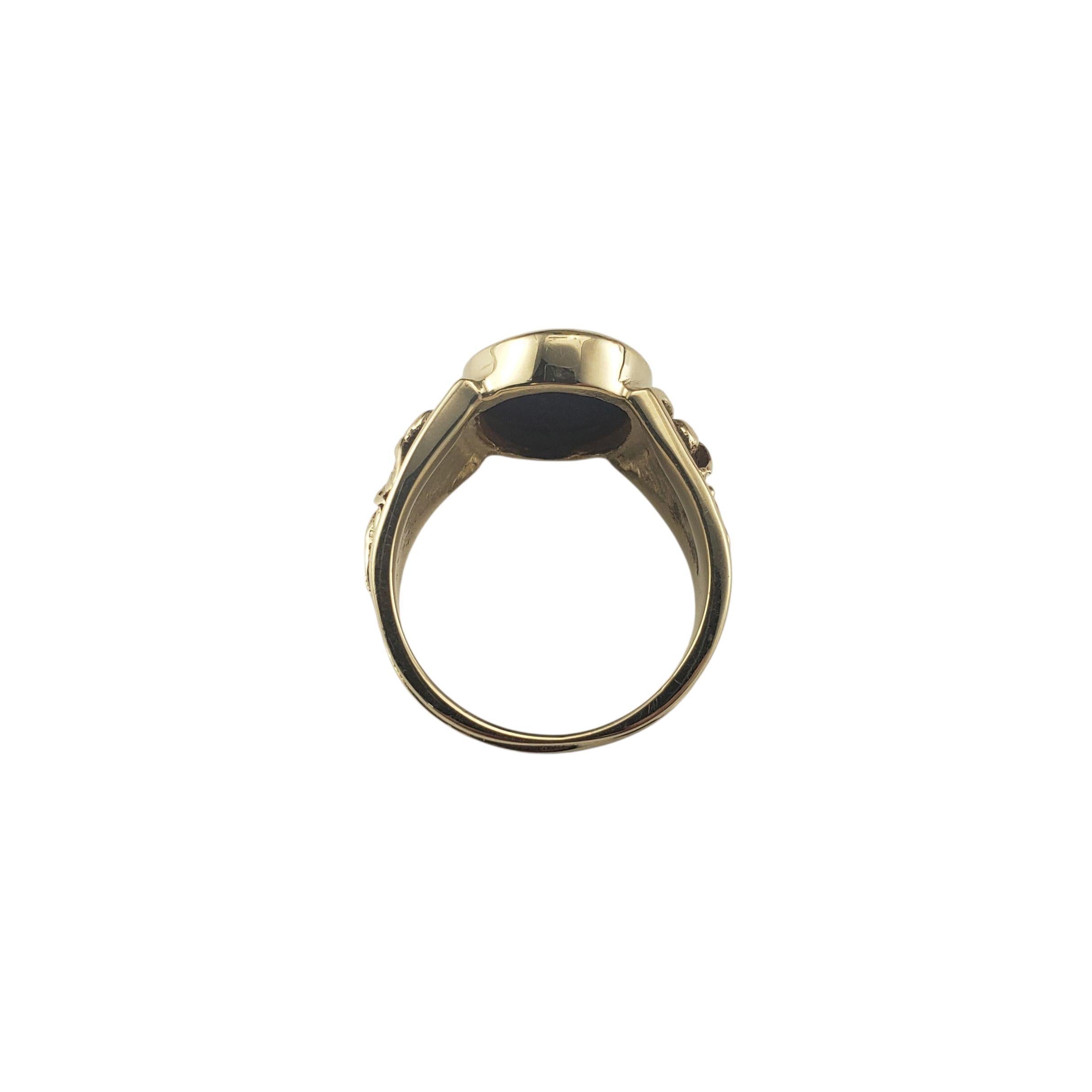 14K Yellow Gold Lapis Lazuli Ring Size 7 #23407 Bon état - En vente à Washington Depot, CT