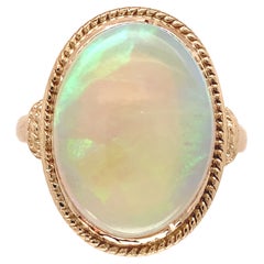 Vintage 14K Yellow Gold Large 7 carat Australian Opal Ring