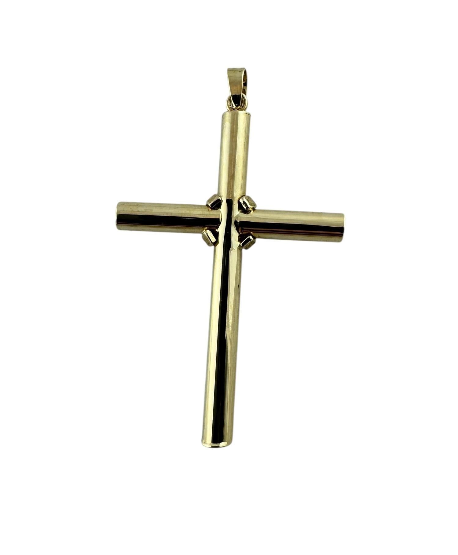 Pendentif grande croix en or jaune 14 carats n° 19606 Bon état - En vente à Washington Depot, CT