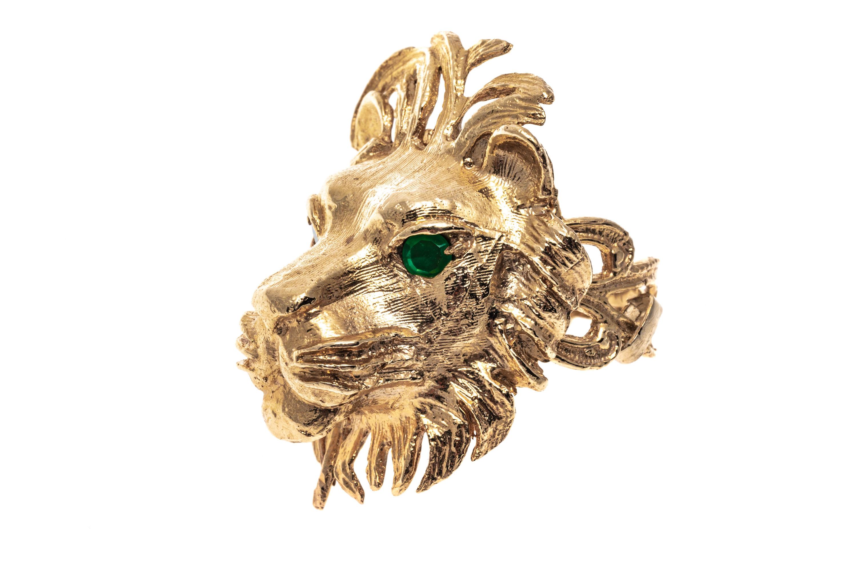 14k Yellow Gold Large Matte Figural Lions Head Ring, Size 8 For Sale 2