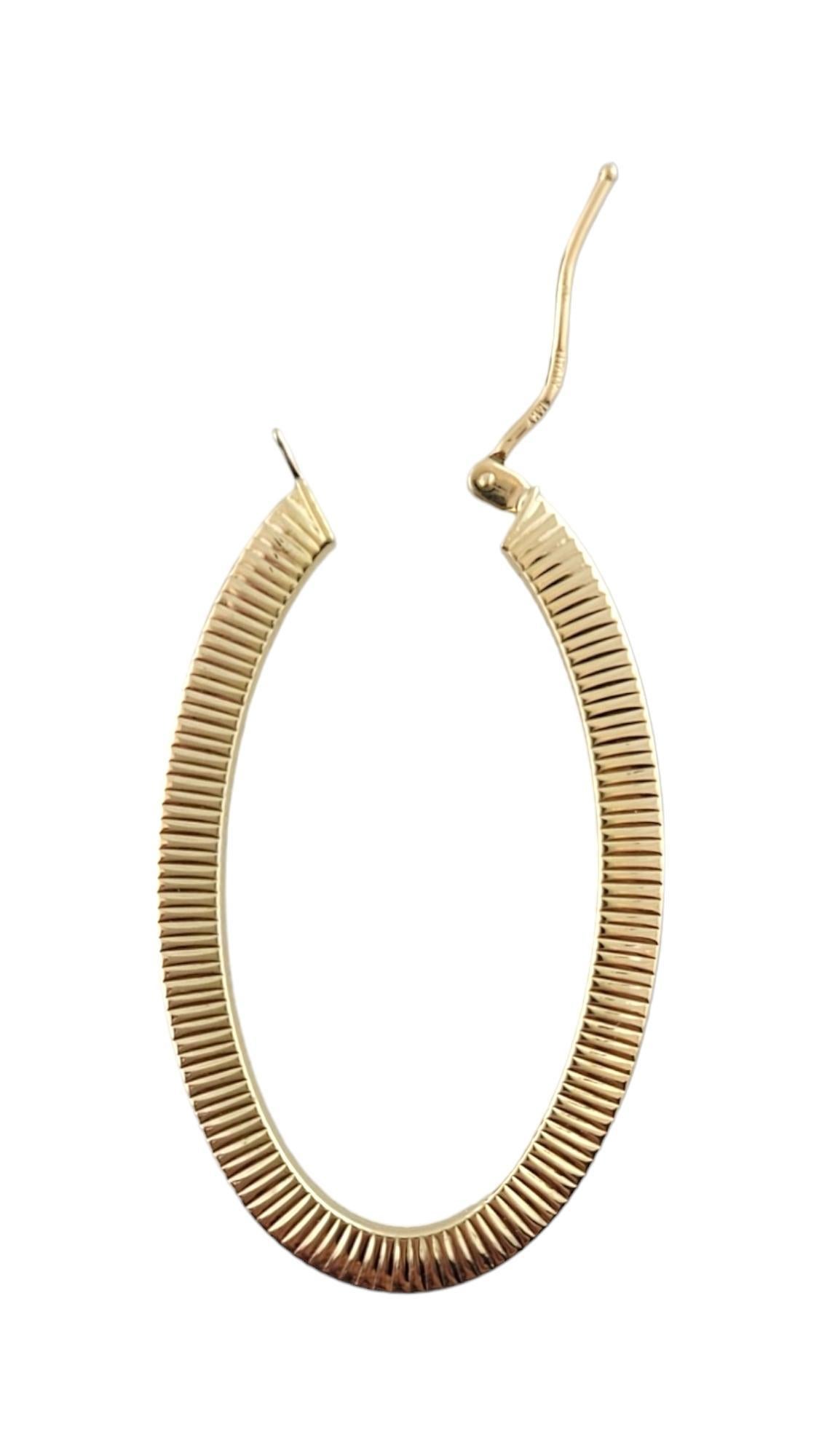 De las mujeres Pendientes acanalados ovalados grandes de oro amarillo de 14 quilates #22916 en venta