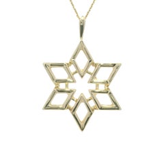14K Yellow Gold Large Star Pendant