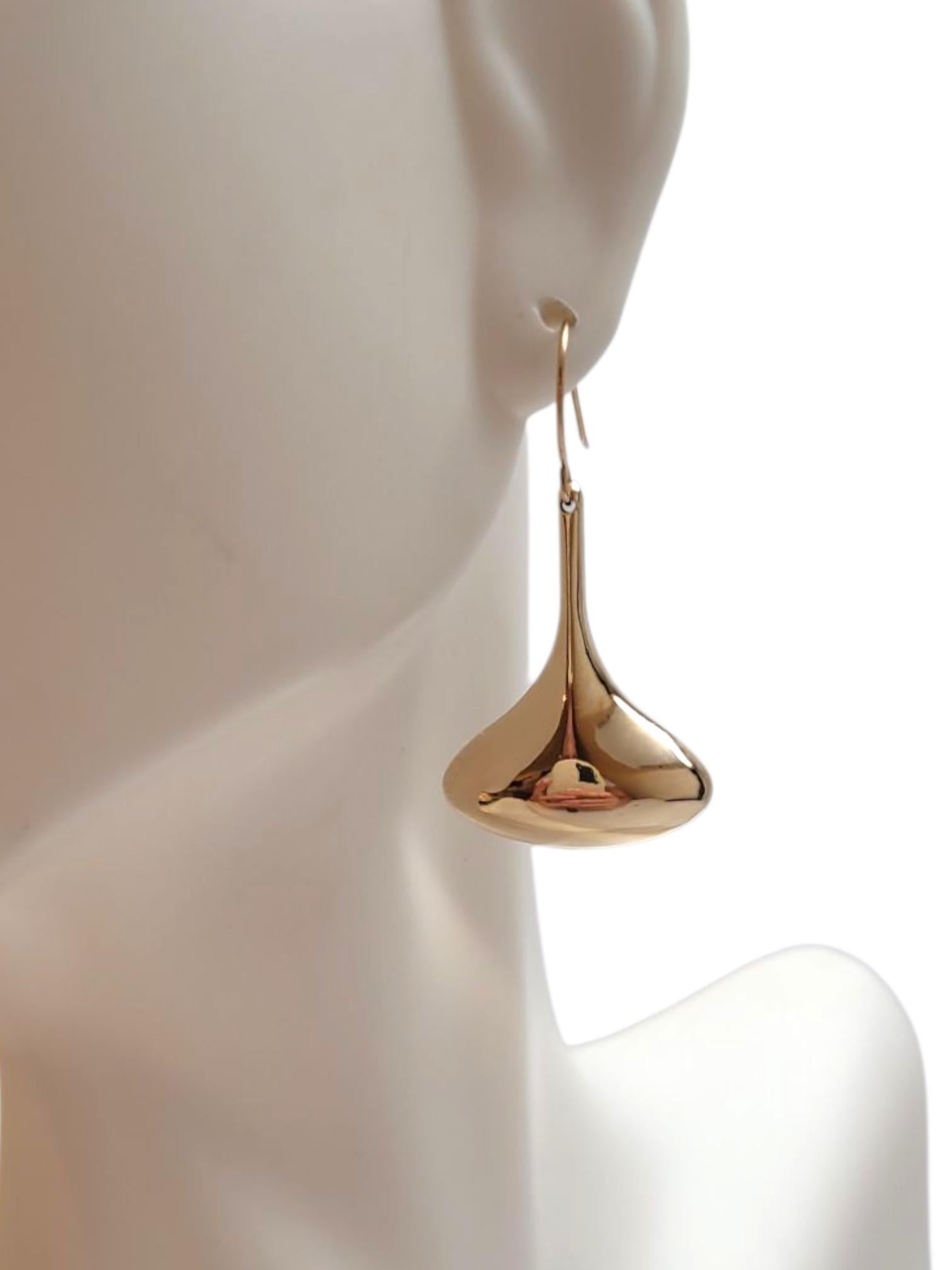 14K Yellow Gold Large Teardrop Earrings #21950 For Sale 1