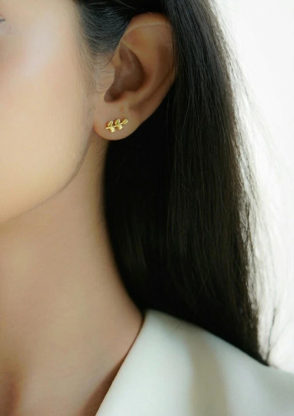 14K Yellow Gold Leaf Climber Ear Studs Solid Gold Minimalist Gold Ear Studs Gift For Sale 5