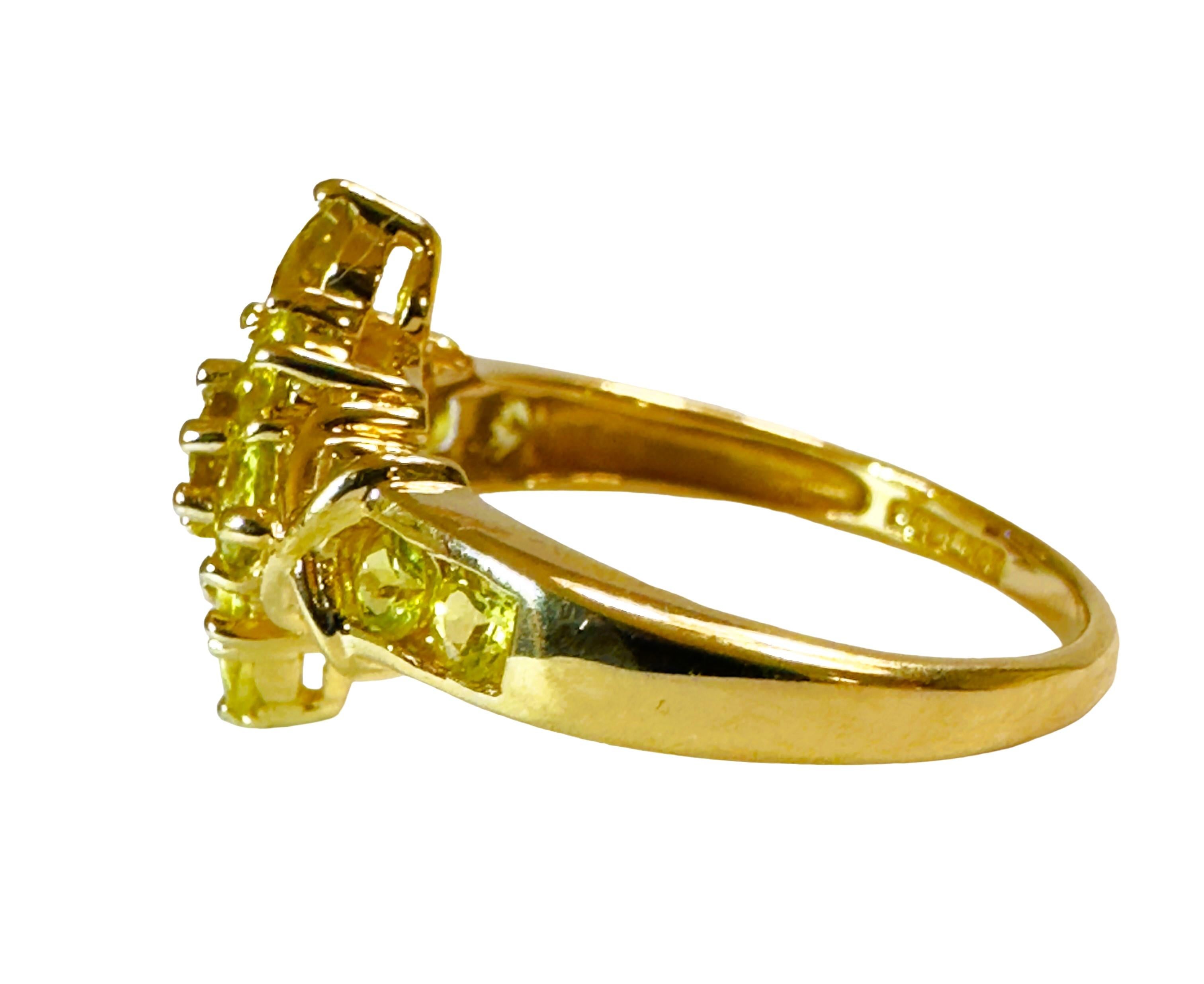 Oval Cut 14K Yellow Gold Lemon - Green Citrine Ring Size 6.75 For Sale