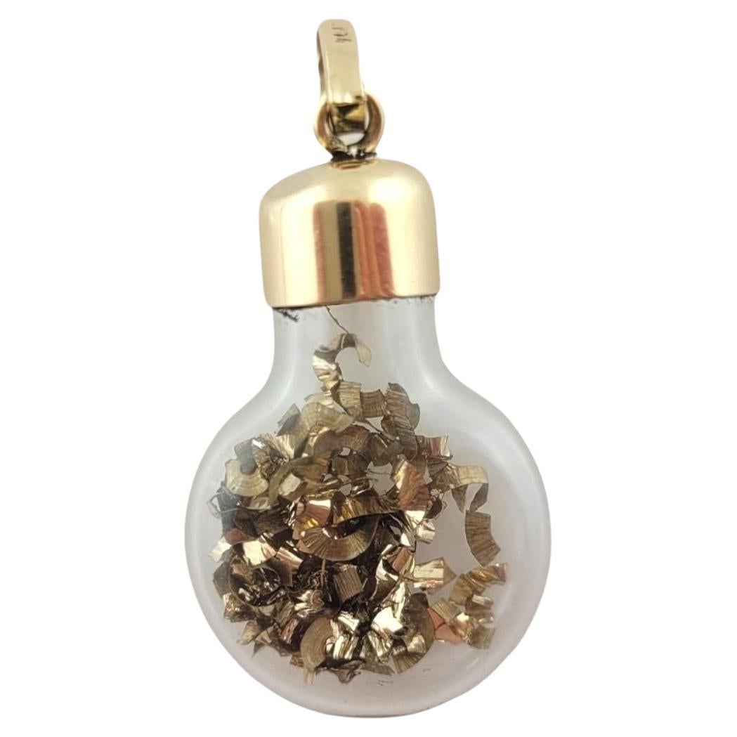 14K Yellow Gold Lightbulb Charm #16225 For Sale