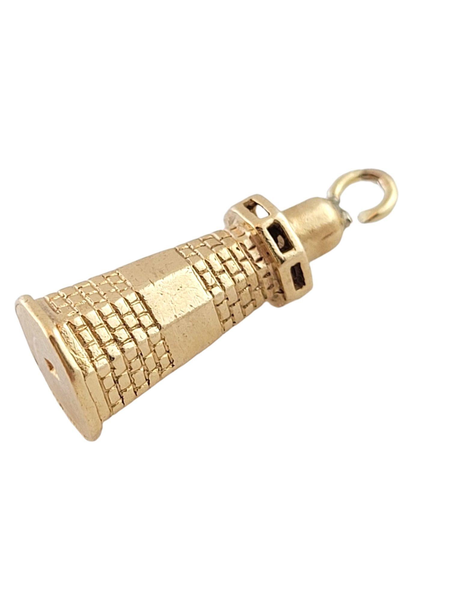 This lighthouse charm crafted from 14K yellow gold is adorable!

Size: 23.1mm X 8.4mm X 8.8mm

Weight: 3.20 g/ 2.1 dwt

Hallmark: 14K

Very good condition, professionally polished.

Will come packaged in a gift box or pouch (when possible) and will