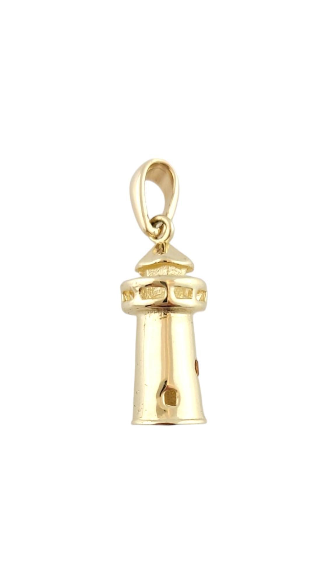 Vintage 14K Yellow Gold Lighthouse Charm 

Lighthouse charm in yellow gold with windows.

Weight: 3.9 g/ 2.5 dwt.

Measurements: 20.85 mm X 8.27 mm

Length with bale: 27.27 mm

Very good condition, professionally polished.

Will come packaged in a