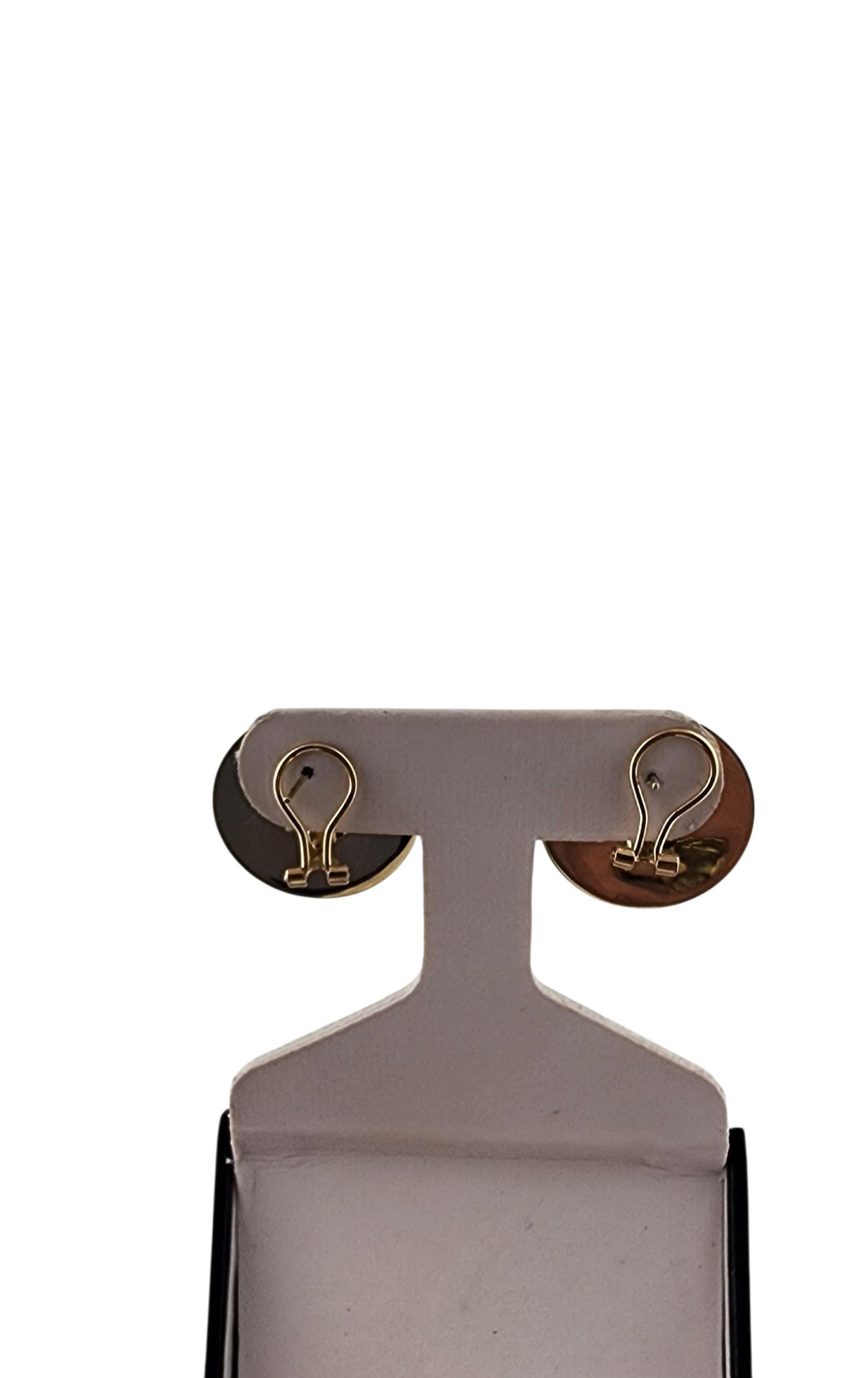 Orecchini a bottone a mezza cupola in oro giallo 14k #23218 in vendita 1