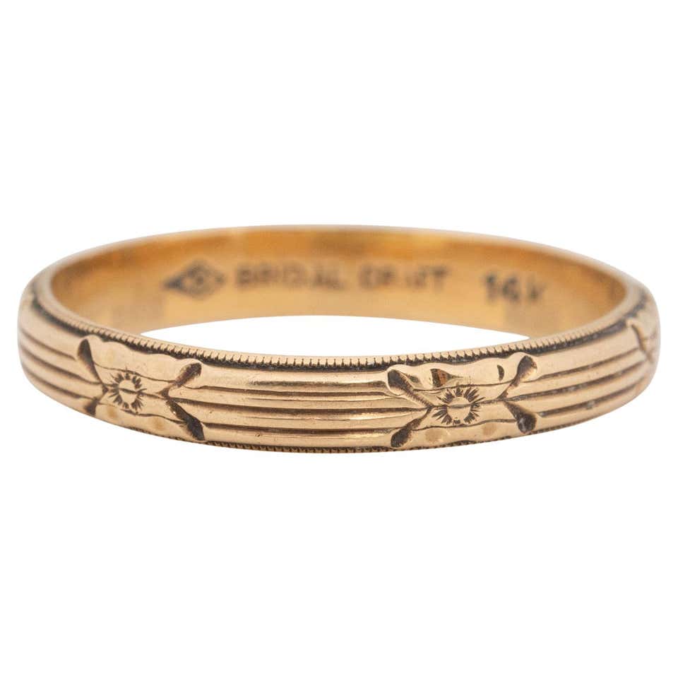Vintage Art Deco Yellow Gold Antique Band with Floral Etching and ...