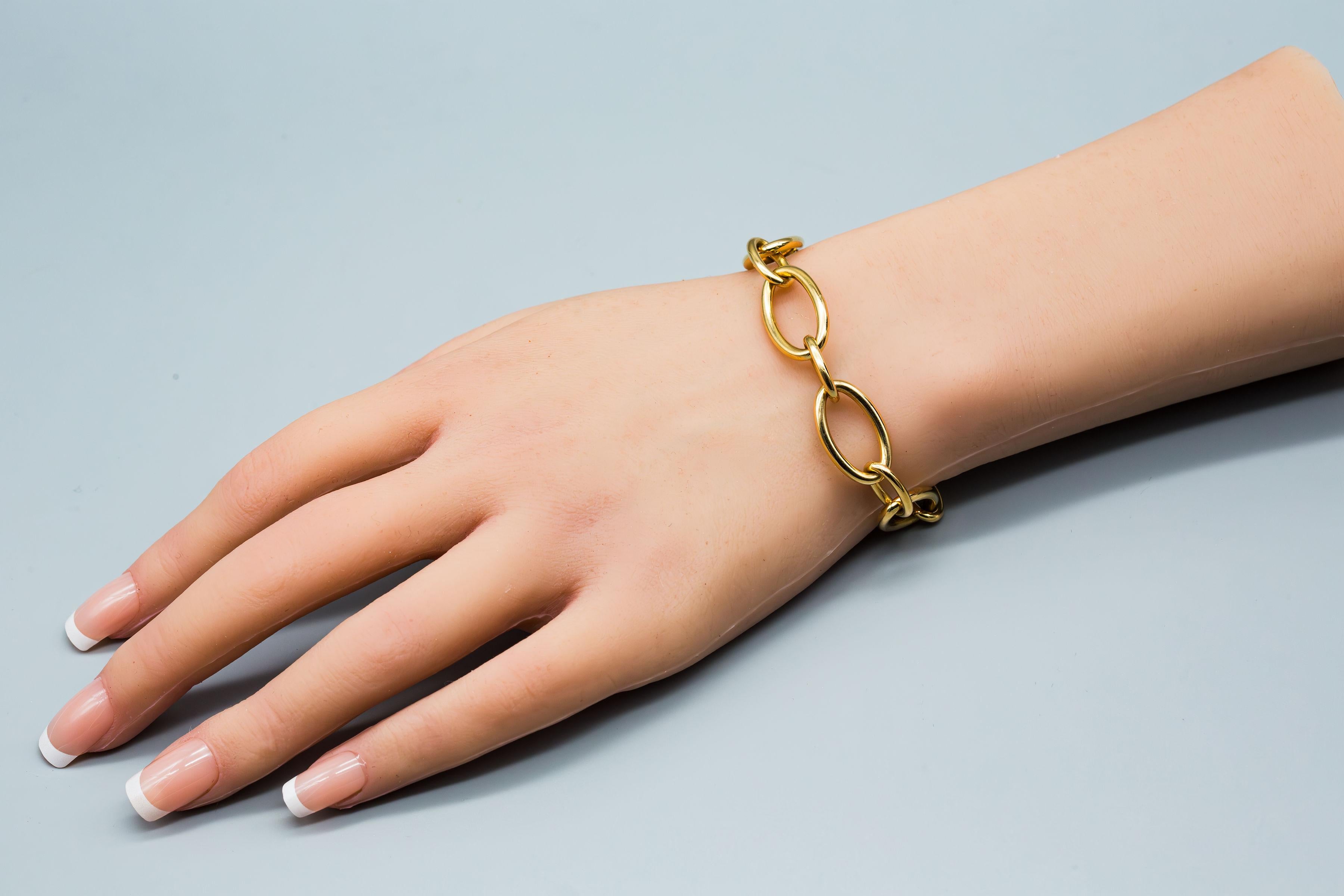 Bracciale A Link in oro giallo 14k con chiusura oversize in vendita 2