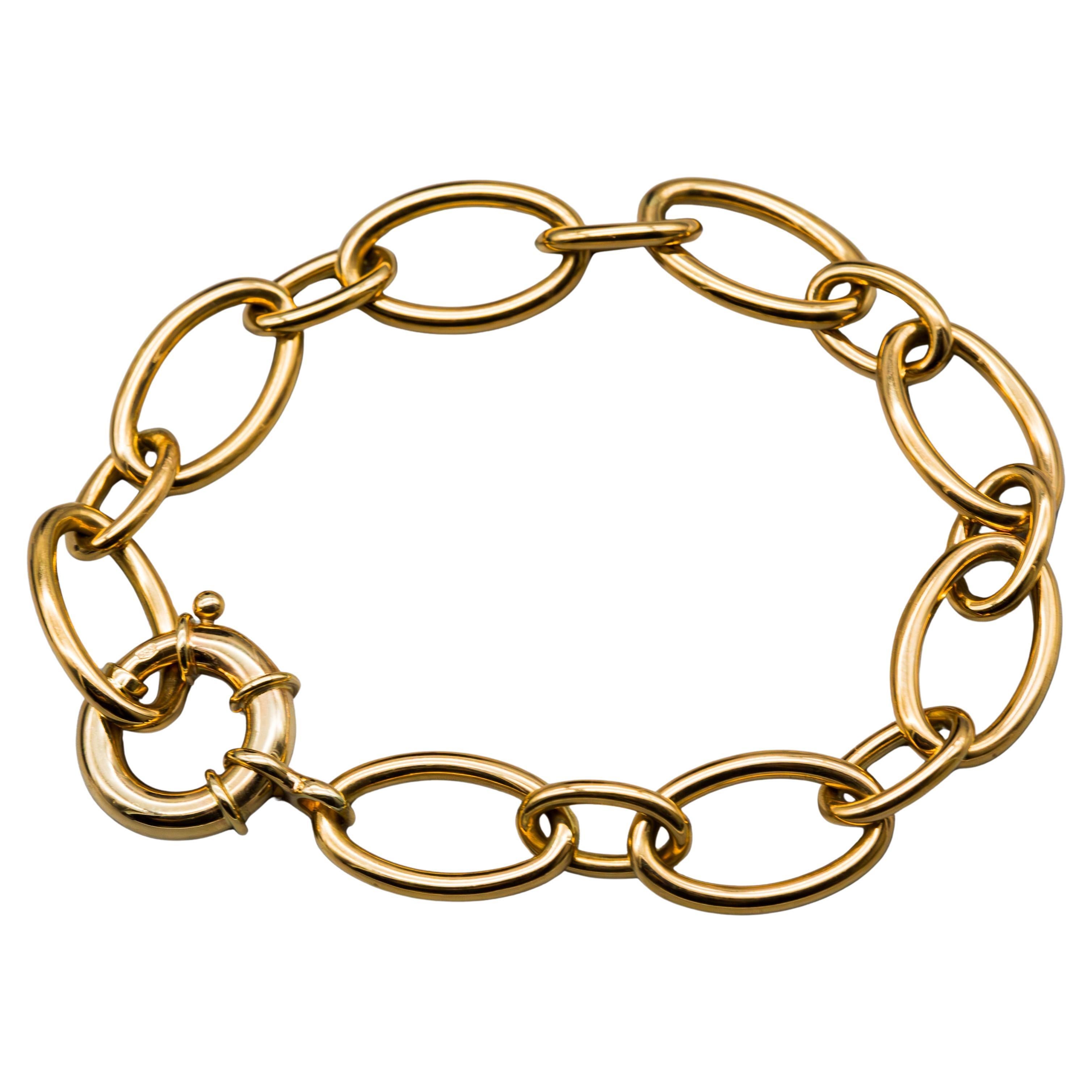 14k Yellow Gold Link Bracelet With Oversized Clasp