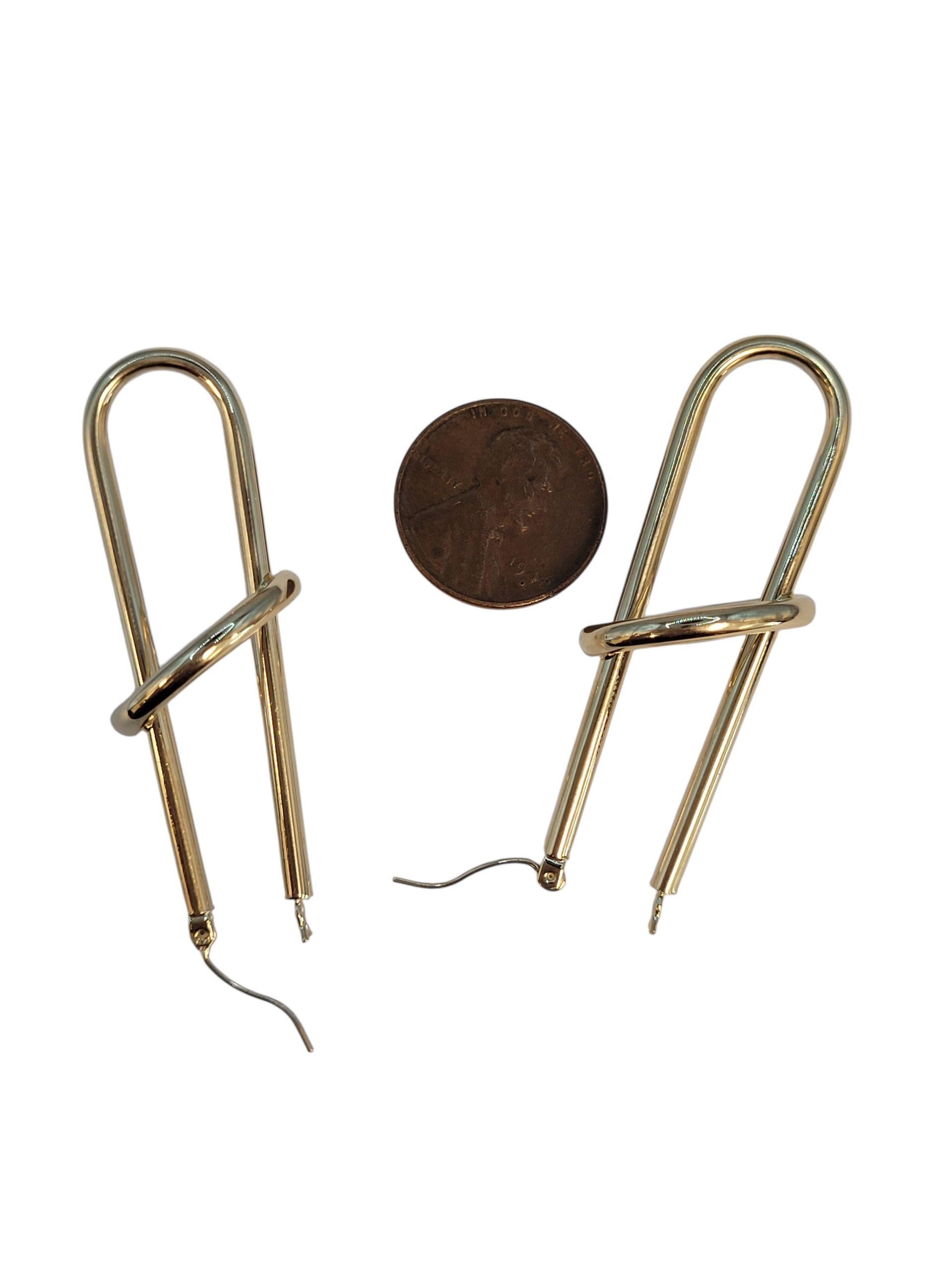 Orecchini a cerchio ovali lunghi in oro giallo 14k #23147 in vendita 2