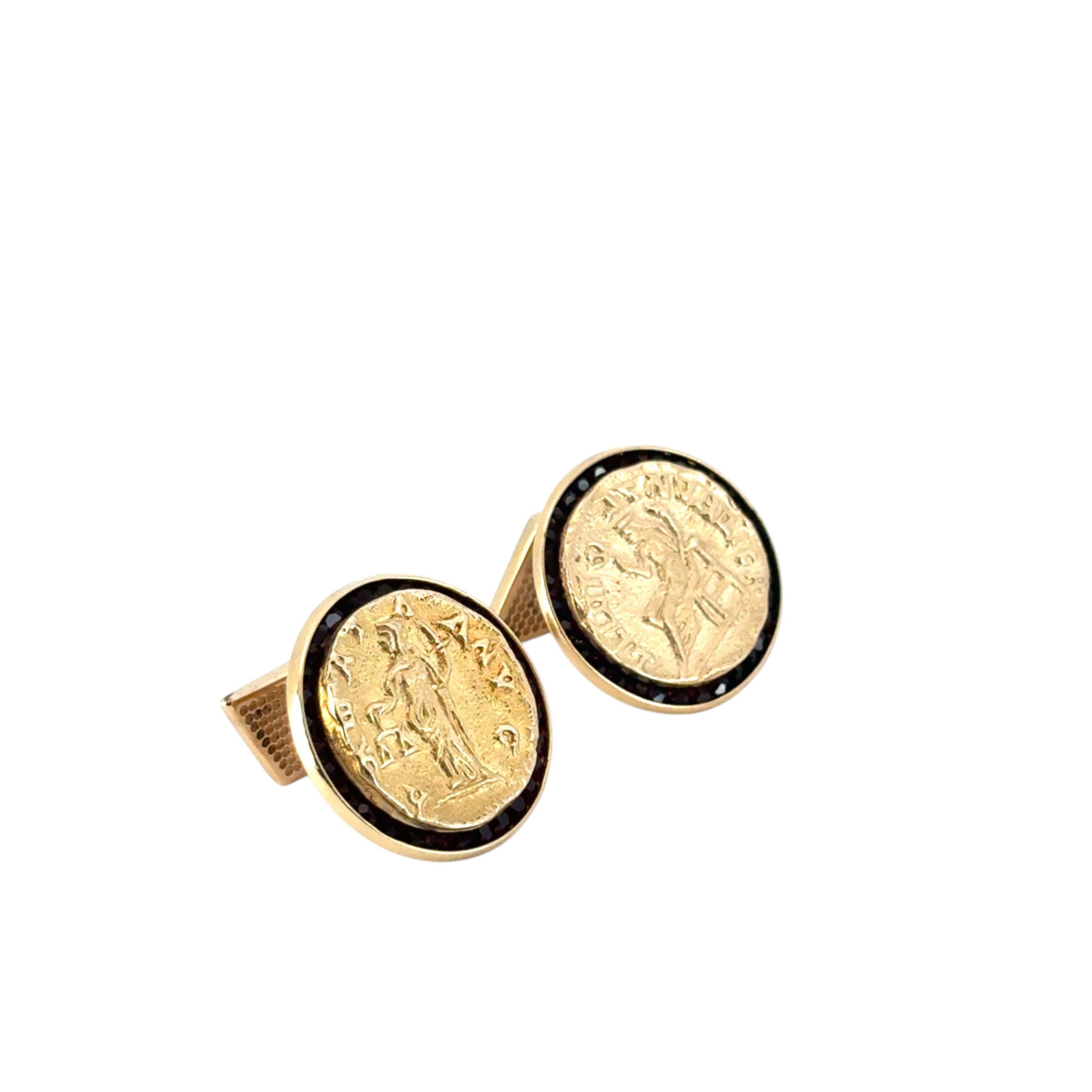 14k Yellow Gold Lucien Piccard Coin Black Spinel Cufflinks In Excellent Condition For Sale In Boca Raton, FL