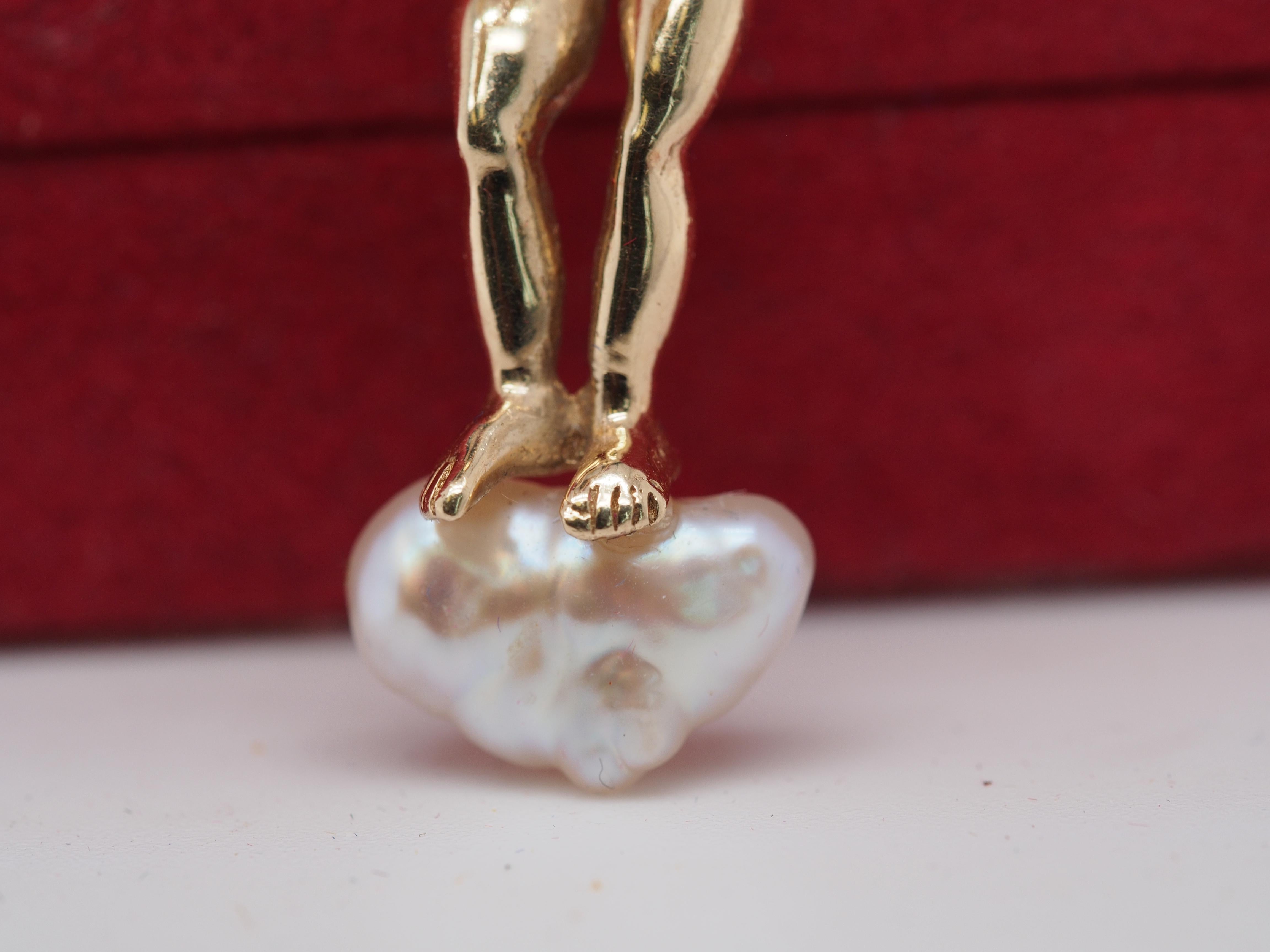 14k Yellow Gold M. Hime Cyvra Signed Gift Box Pearl Pendant For Sale 3