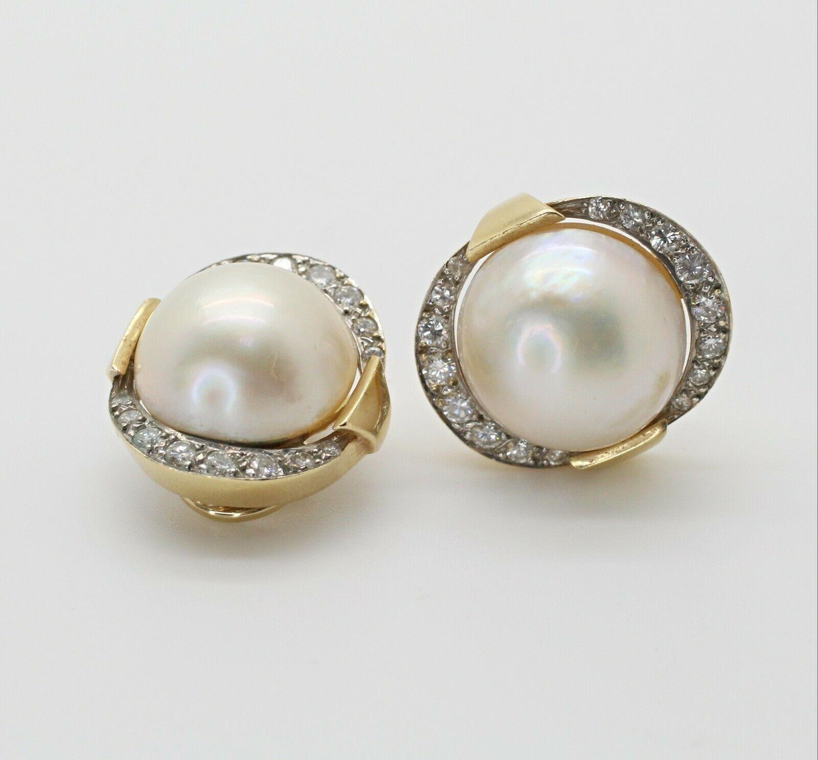 CLASSIC MABE PEARL HUGGIES EARRINGS WITH DIAMONDS IN 14K YELLOW GOLD
Specifications:
    MAIN stone:  MABE PEARL 16.13X10.87
    DIAMONDS: 32 pcs round cut diamonds
    CARAT TOTAL WEIGHT: approx 0.72 CTW
    COLOR/clarity: G/sI1 
    brand: