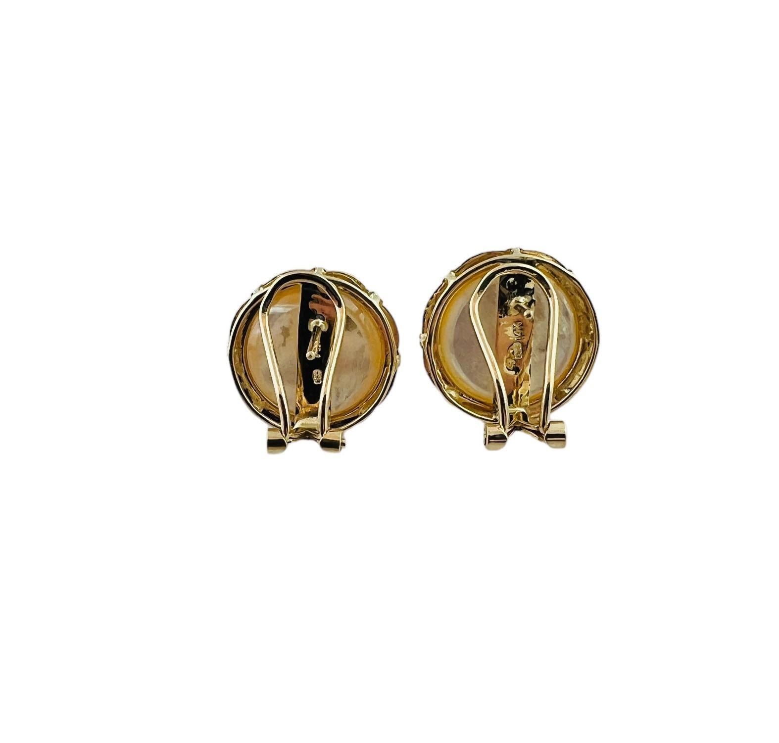 Round Cut 14K Yellow Gold Mabe Pearl Earrings #15940 For Sale