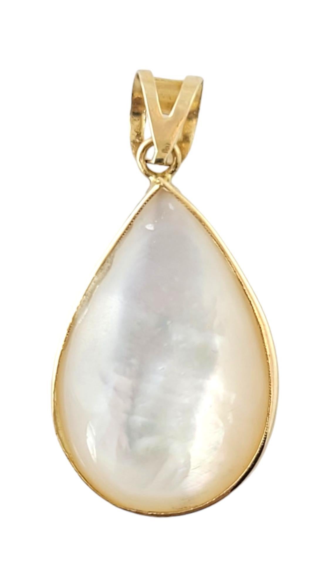 Cabochon 14K Yellow Gold Mabe Pearl Pendant #16897 For Sale