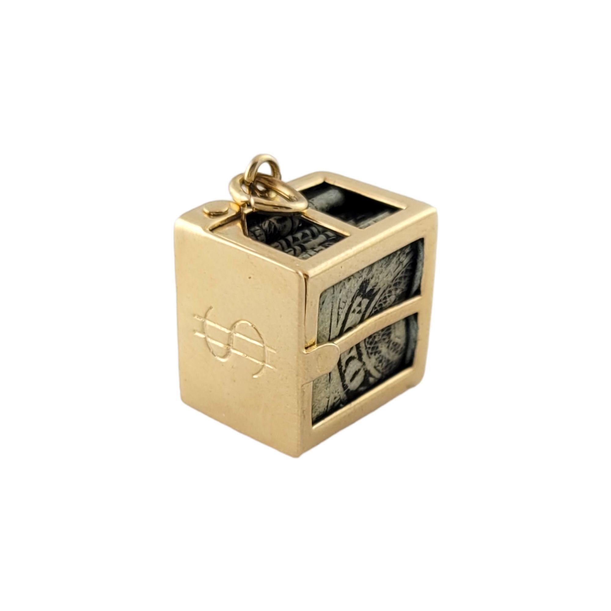 14k Yellow Gold Mad Money Box Charm In Good Condition In Washington Depot, CT