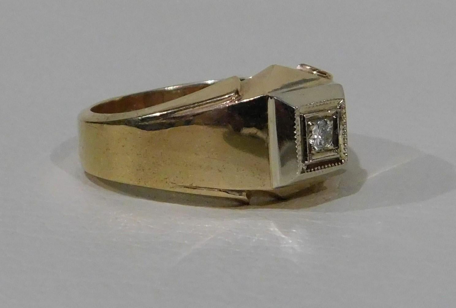 14-Karat Yellow Gold Man's Cut Diamond Square Top Ring For Sale 1