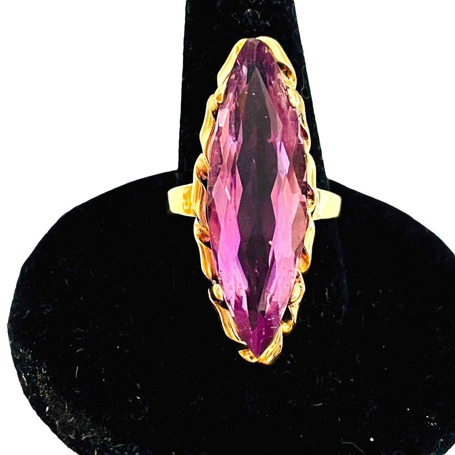 14k Yellow Gold Marquis Cut Amethyst Ring with Appraisal In Excellent Condition In Eagan, MN