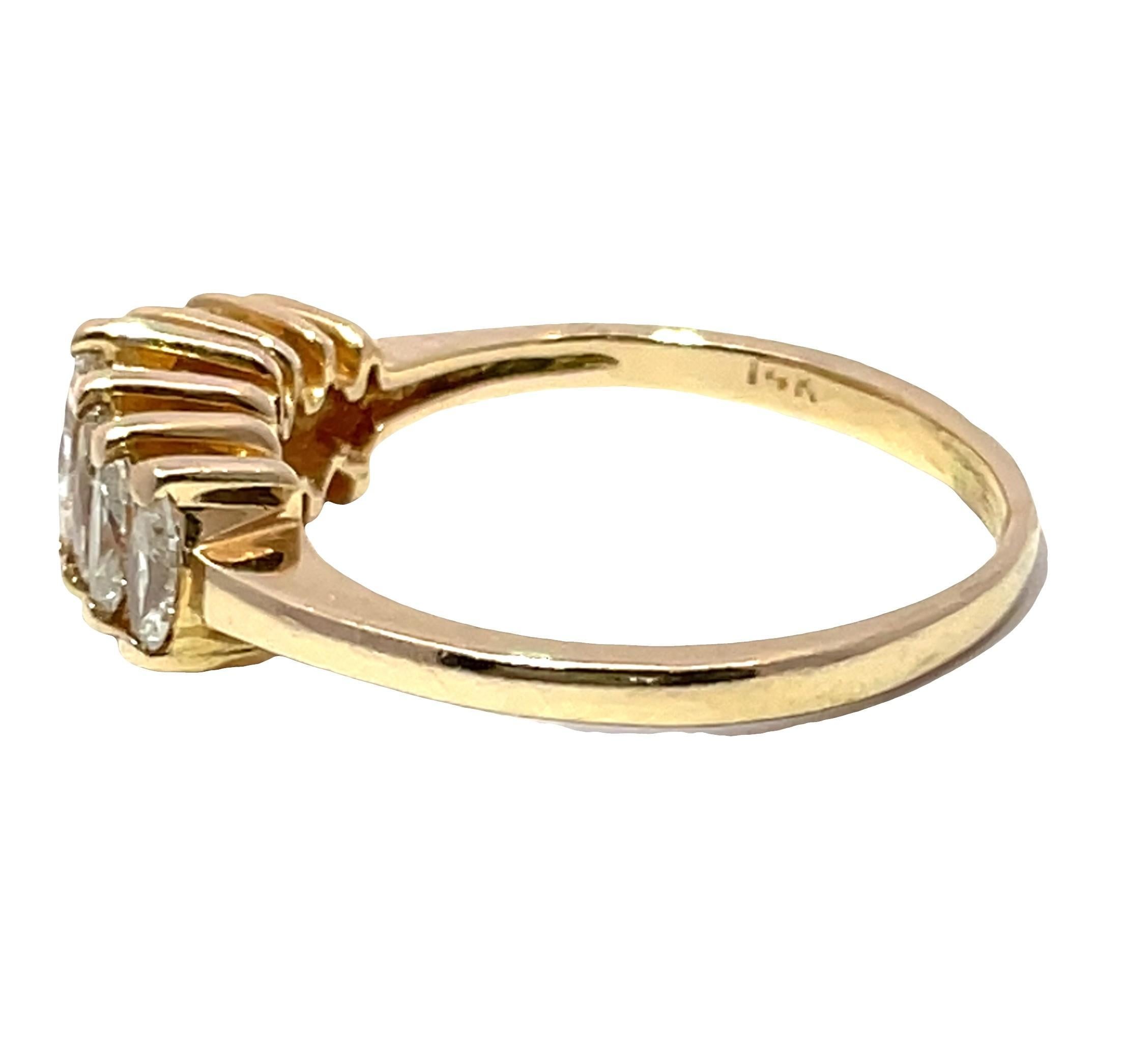 14K Gelbgold Marquise Cut Natural Diamond Ring im Zustand „Hervorragend“ im Angebot in New York, NY
