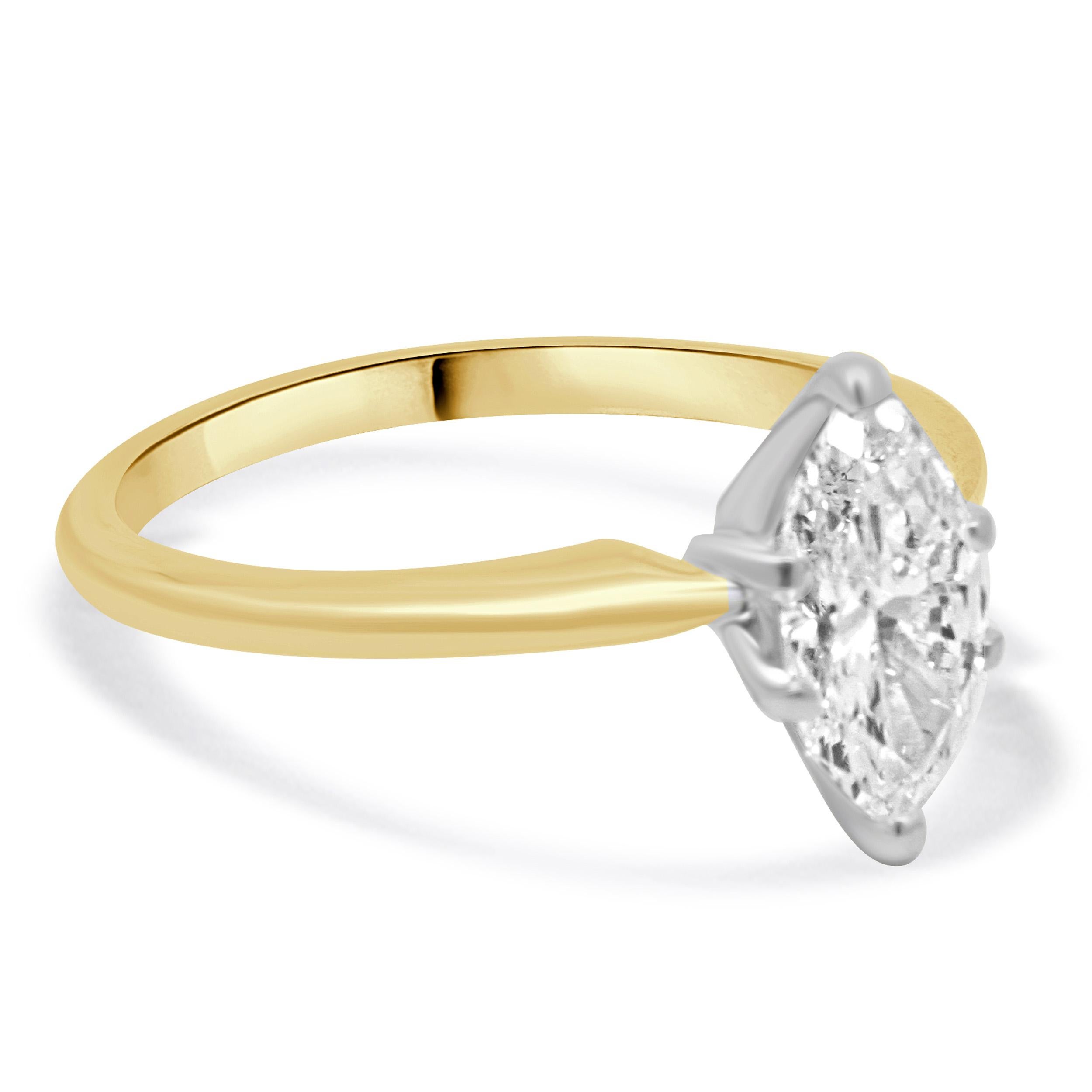 Bague de fiançailles en or jaune 14K avec diamant marquise Excellent état - En vente à Scottsdale, AZ