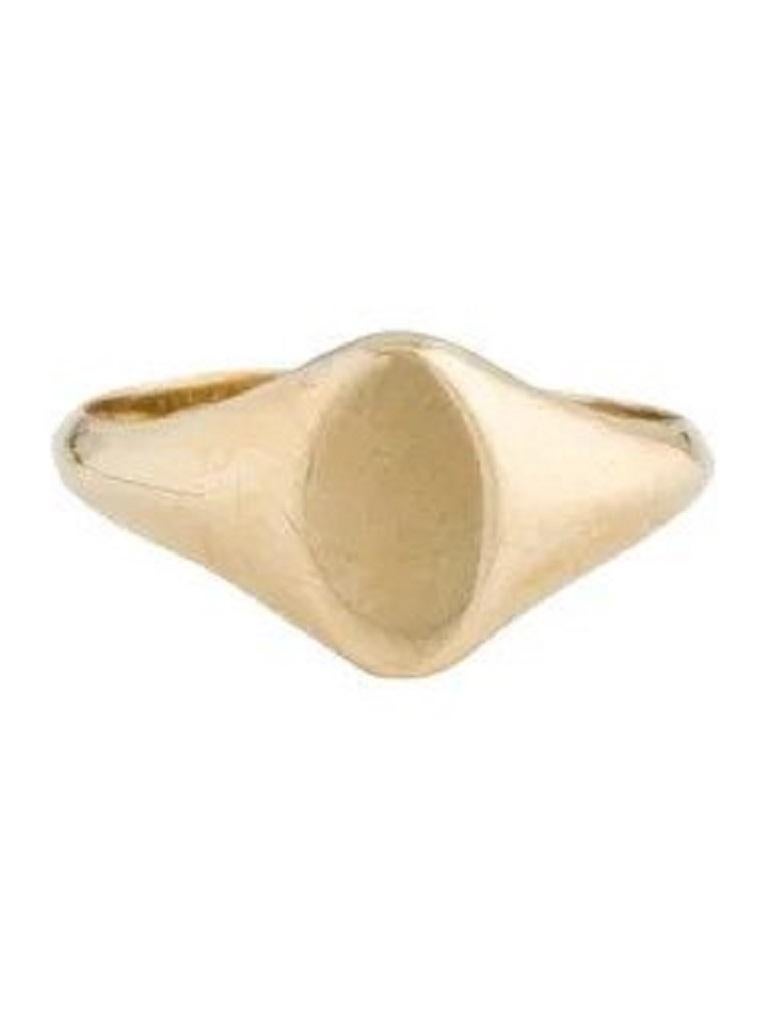 Add this precious 14K gold Marquoise Signet ring to your look! 
 
 14K Gold 
 Ring size 5 
 Gift Box Included!   
 Ships within 1-2 business days 
 
 Certificate of Authenticity - Joelle Jewelry
 We certify that this is an authentic piece of Joelle