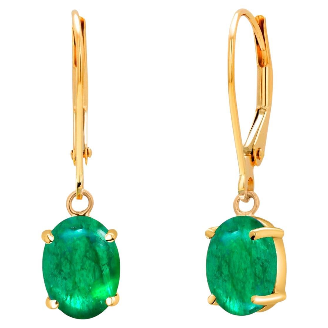 Boucles d
oreilles à levier en or jaune 14 carats avec émeraudes assorties cabochons